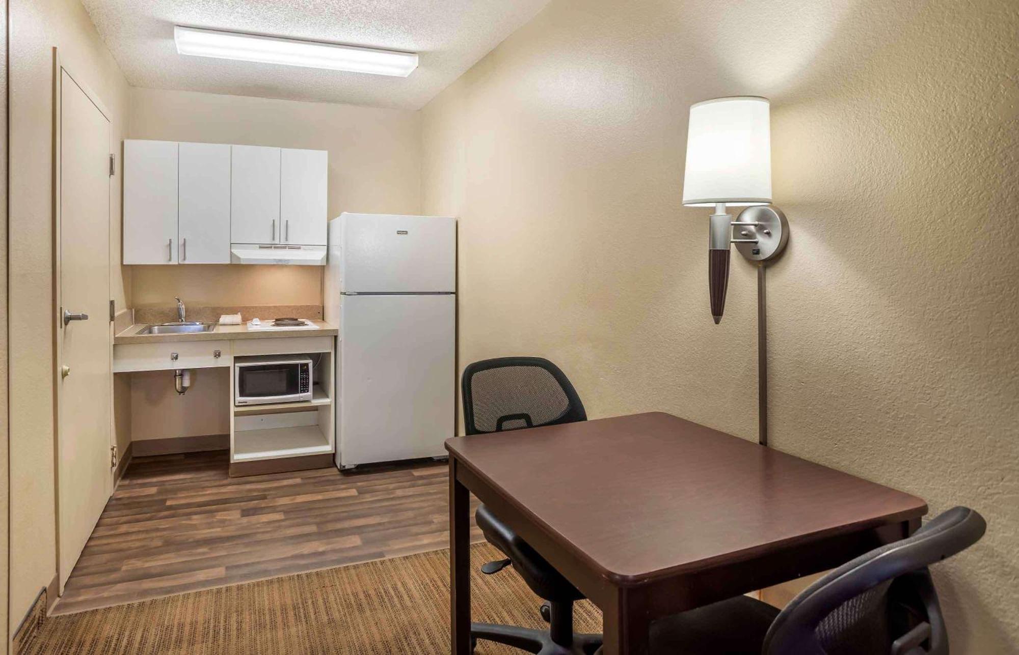 Extended Stay America Suites - Fresno - North Bagian luar foto